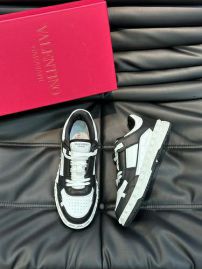 Picture of Valentino Shoes Men _SKUfw151941483fw